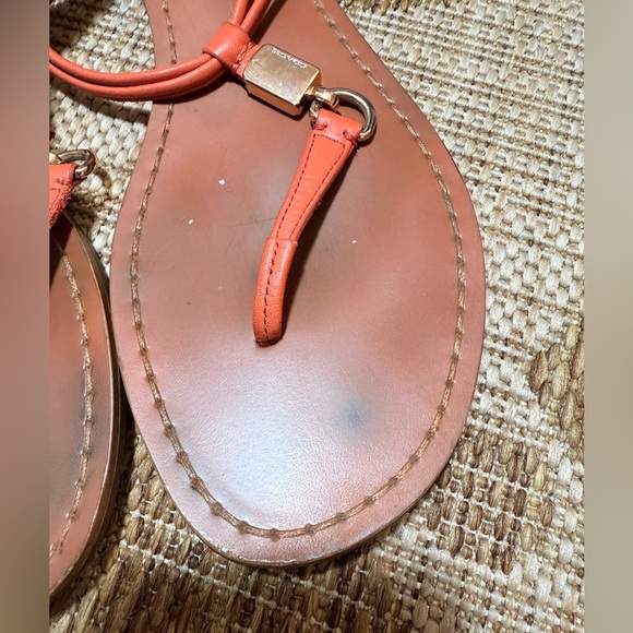 COACH Charleen t-strap sandal flip flop sz 9.5
Orange leather with gold accent - Picture 4 of 8